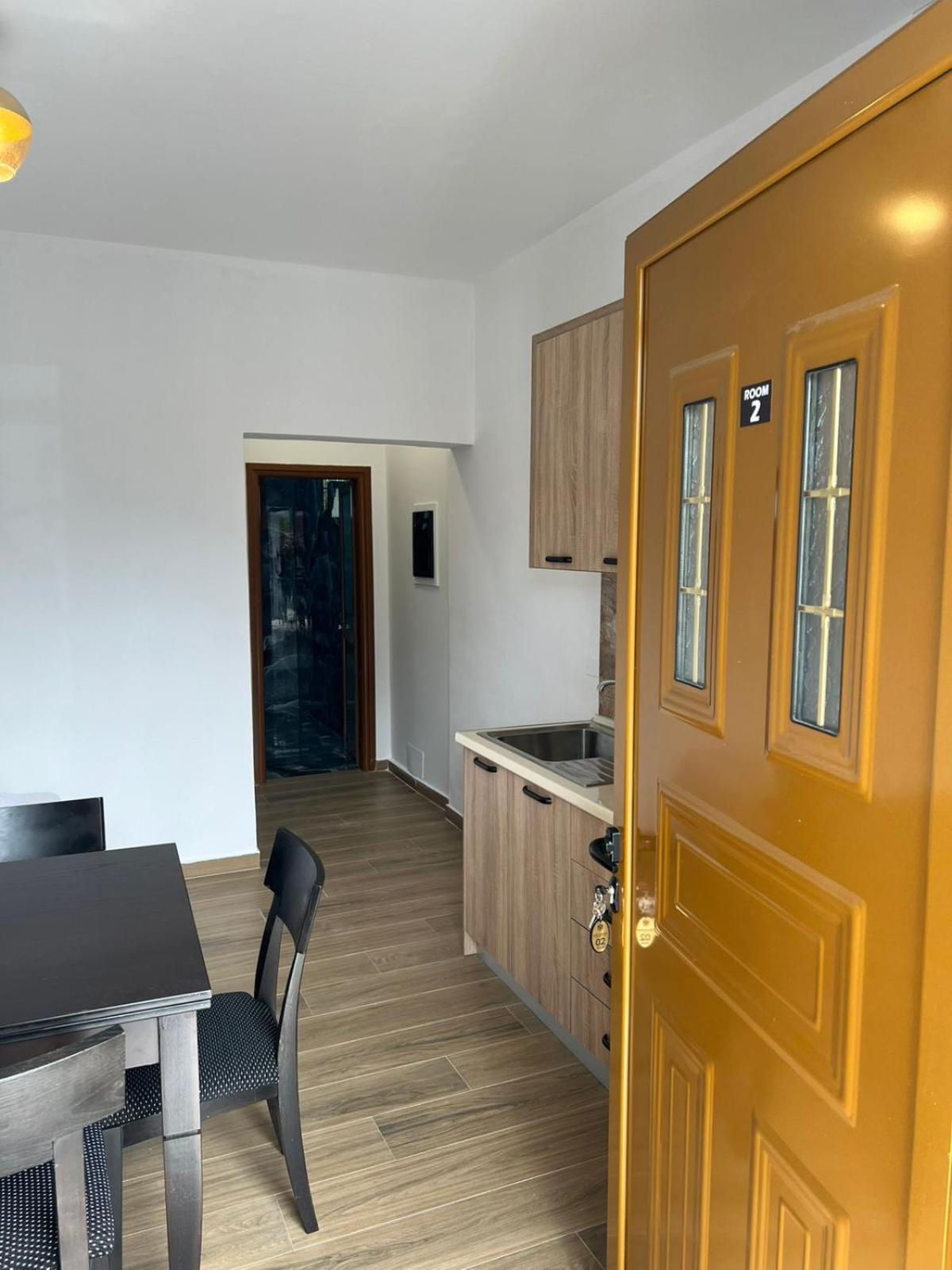 Vila Vlore Gasthuis Vlorë